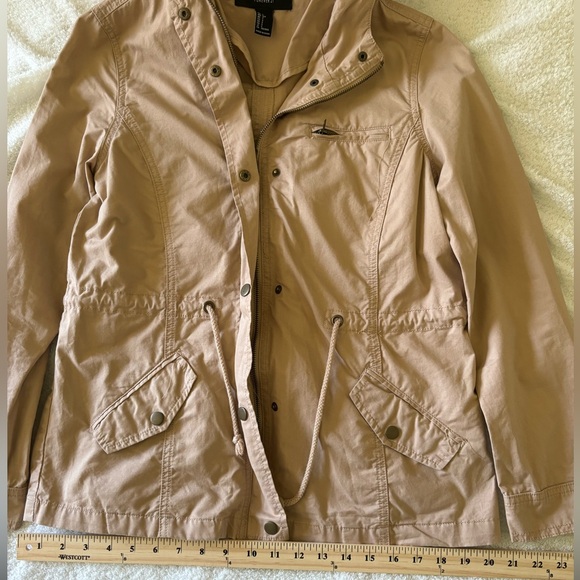Forever 21 Color Beige Hooded Women’s Jacket Size Small - Picture 3 of 14